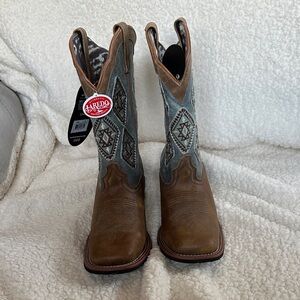 Laredo Tan and Gray Western Boots